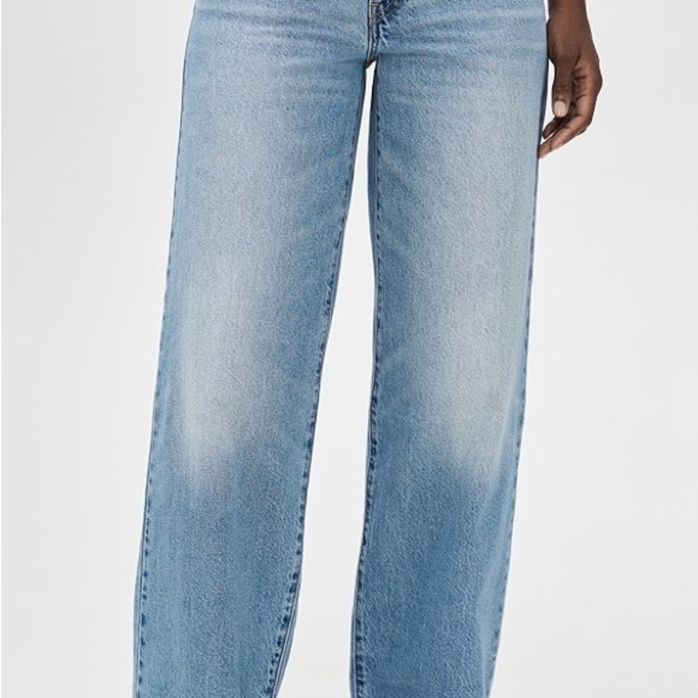 Levi's Wedgie Straight Boyfriend Jeans